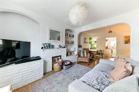 2 bedroom house for sale, Earlswood Road, Redhill RH1