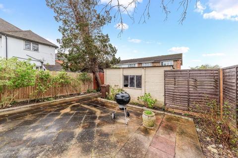 68 Stonecot Hill, Sutton, SM3 9HE