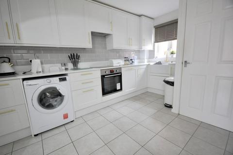 3 bedroom house for sale, Lewis Crescent, Exeter