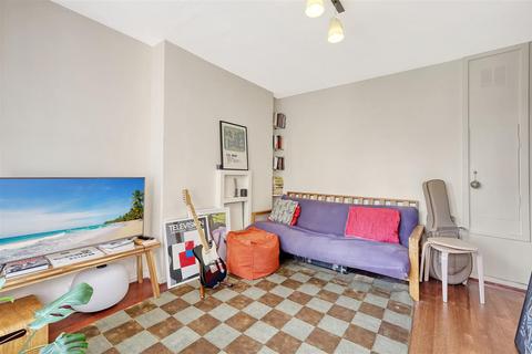 1 bedroom apartment for sale, Highbury Grange, London N5