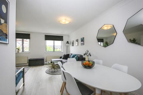 1 bedroom apartment to rent, Tollington Way, London N7