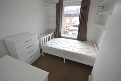 1 bedroom terraced house to rent, Pinhoe Road, Exeter, EX4 7HS