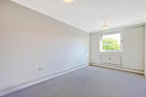 1 bedroom flat for sale, Highbury Grange, London N5