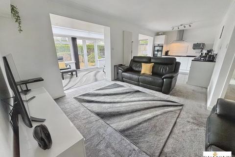 2 bedroom semi-detached bungalow for sale, Crowden Crescent, Tiverton
