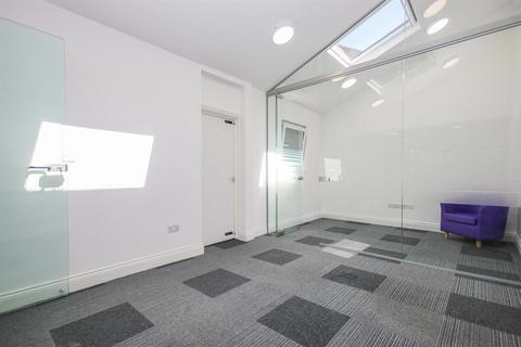 Office to rent, Highbury Park, London N5