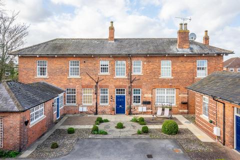 Flat 10, The Dower House Dower Chase, Escrick, York, YO19 6JF