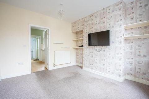 2 bedroom terraced house for sale - Bright Street, York