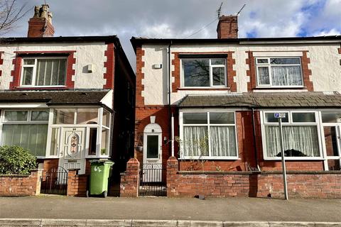 3 bedroom semi-detached house for sale - Lake Street, Stockport