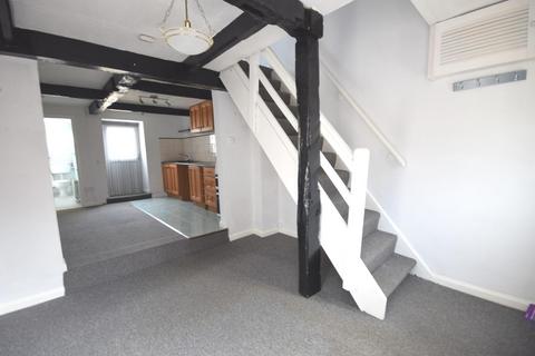 2 bedroom terraced house for sale - SEEKING BUY-TO-LET INVESTOR ONLY Well Lane, Rothwell