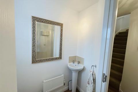 63 Dan Y Cwarre, Carway, Kidwelly, SA17 4JA