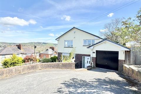 4 bedroom detached house for sale, High Wall, Sticklepath, Barnstaple