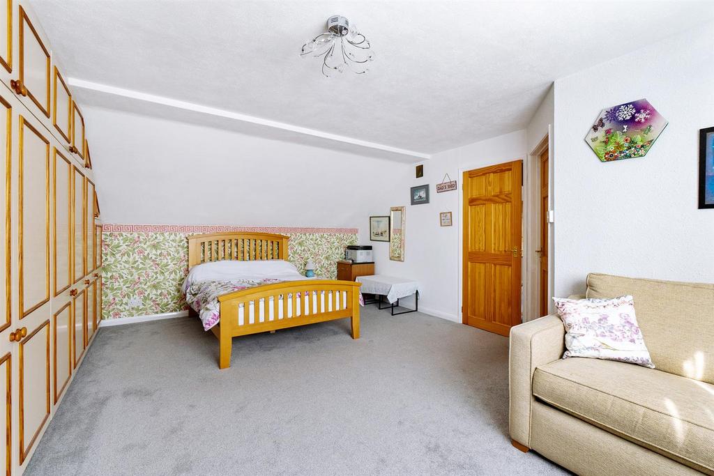 48 Pine Grove.12.jpg