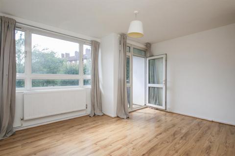1 bedroom flat to rent, Blackstock Road, London N5