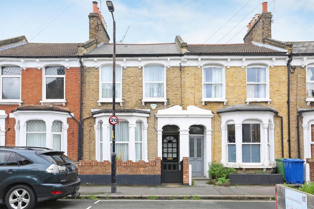 Fenham Road, London, SE15 3 bed house for sale £699,000