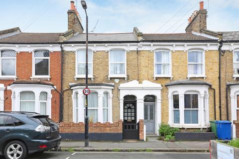 107 Fenham Road, London, SE15 1AE