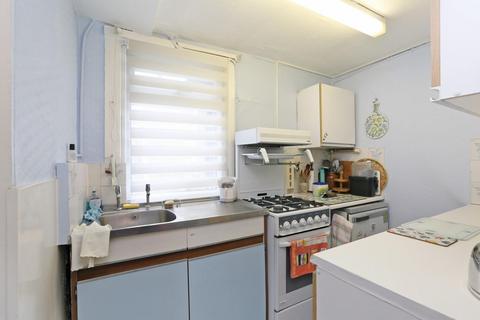 107 Fenham Road, London, SE15 1AE