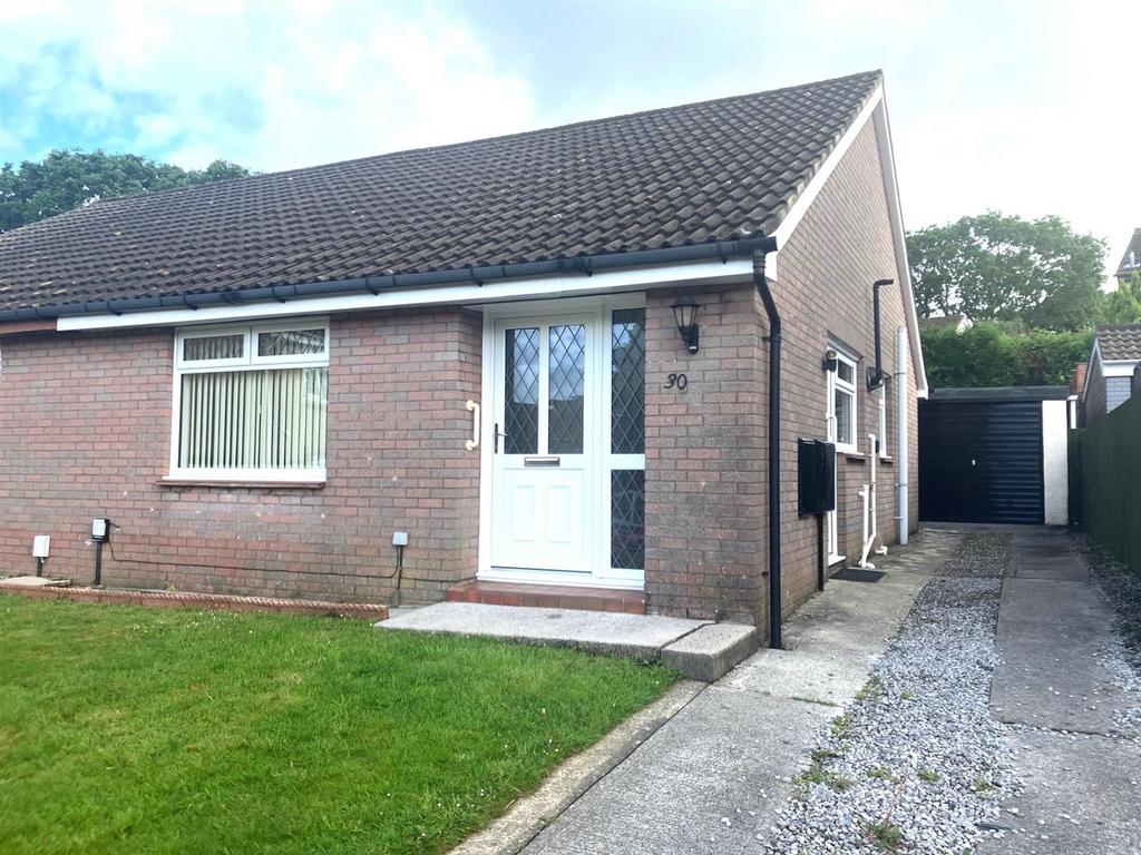 Heol Y Fran, Parc Gwernfadog... 2 bed semidetached bungalow for sale