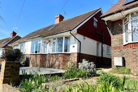 4 bedroom semi-detached house for sale, Meadway Crescent, Hove
