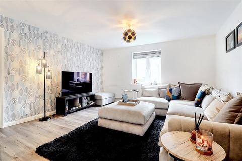 2 bedroom apartment for sale - Falcon Crescent, Norwich NR8