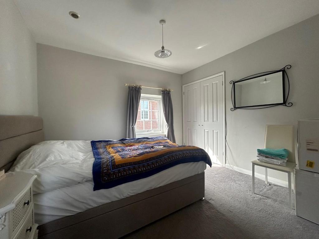 Bed 1..jpg