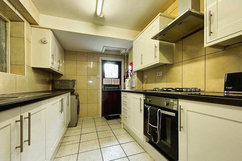 Property to rent, London Road, Langley SL3