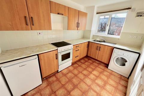 2 bedroom apartment for sale - Shipley Court, Shipcote, Gateshead