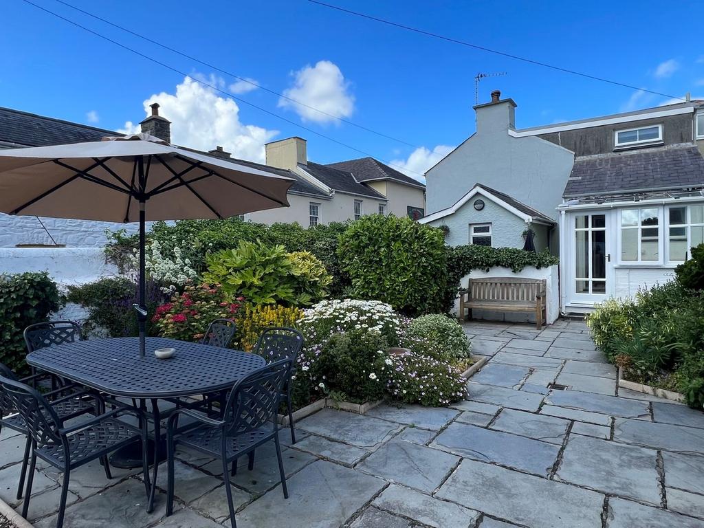 29 North Road, Aberaeron, SA46 3 bed townhouse for sale £410,000