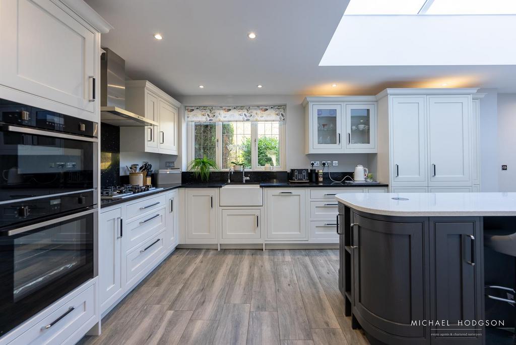 Kitchen / Dining / Family Room