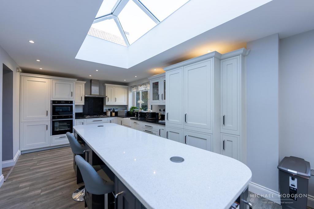 Kitchen / Dining / Family Room