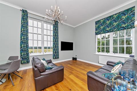 2 bedroom apartment for sale, The Birches, 47 Azalea Close, St. Albans