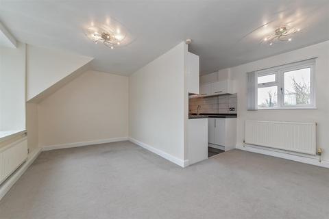 1 bedroom flat for sale - Wyedale, London Colney, St. Albans