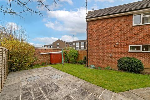 1 bedroom flat for sale, Wyedale, London Colney, St. Albans