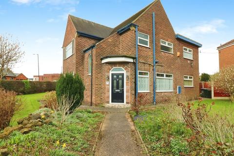 4 bedroom detached house for sale, Braithwell Road, Maltby, Rotherham