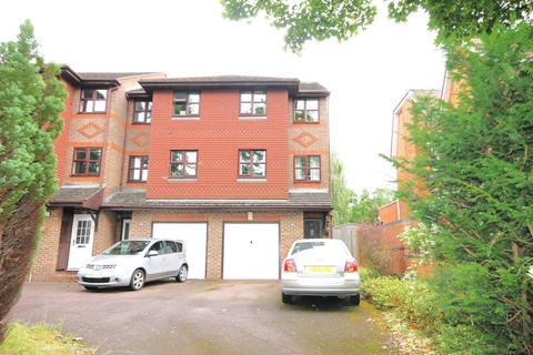 4 bedroom end of terrace house for sale, Copers Cope Road, Beckenham, BR3