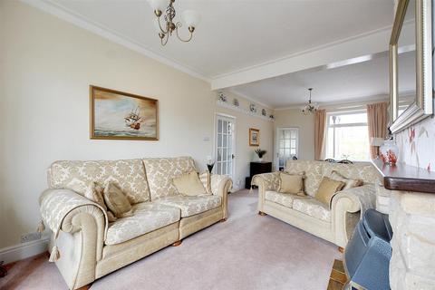 2 bedroom end of terrace house for sale, Imperial Avenue, Beeston, Nottingham