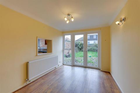 50 Cecil Road, Lancing, BN15 8HP