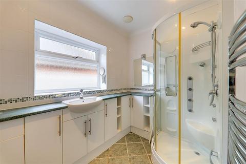 50 Cecil Road, Lancing, BN15 8HP