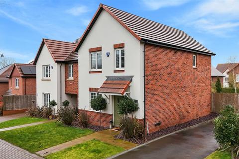 4 Canyon Meadow, Creswell, Worksop, S80 4UQ