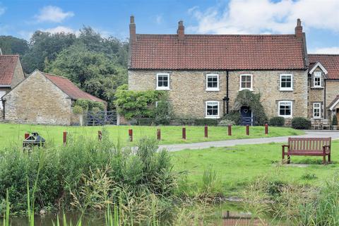 4 bedroom country house for sale, Main Street, Brantingham, HU15