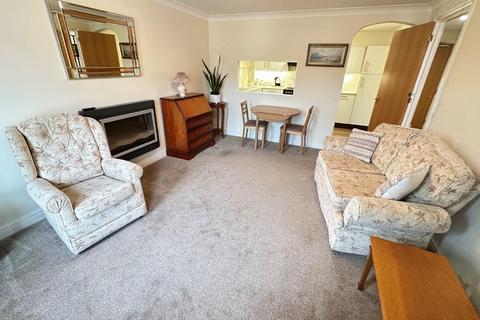 1 bedroom retirement property for sale, Binswood Avenue, Leamington Spa