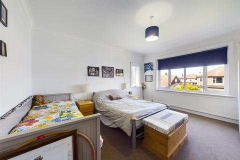 3 bedroom detached house for sale - Kingsgate, Bridlington