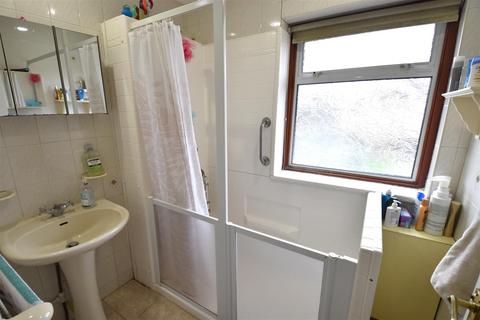 12 Normanhurst Avenue, Bexleyheath, DA7 4TT