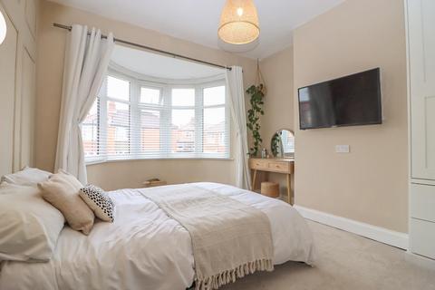 2 bedroom semi-detached house for sale - Overdene, Newcastle Upon Tyne