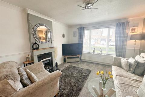 2 bedroom semi-detached house for sale, Thanet Garth, Silsden