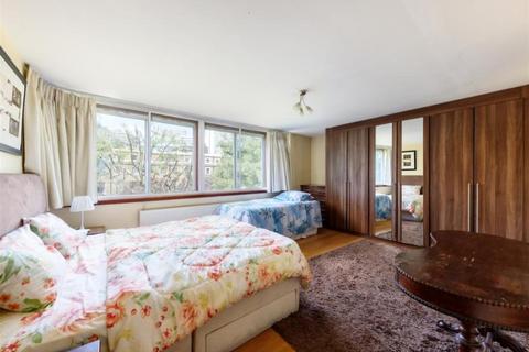 2 bedroom apartment for sale - The Quadrangle, Hyde Park, London W2