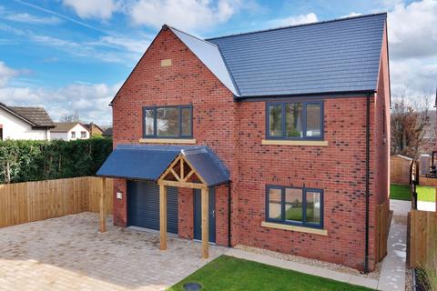 Wye Close, Wilton, Ross-on-Wye, HR9