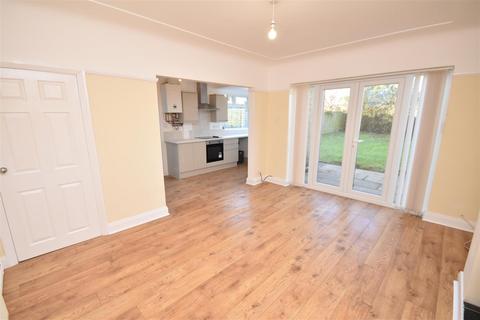 3 bedroom semi-detached house to rent, Penmon Drive, Wirral