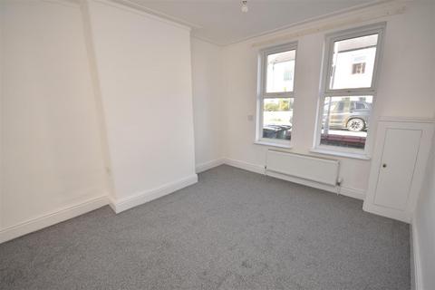 3 bedroom property to rent, Sandridge Road, New Brighton