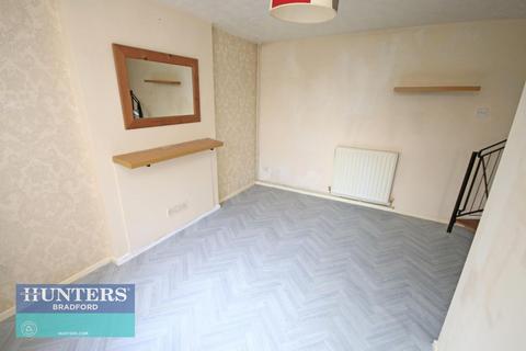 1 bedroom end of terrace house to rent, Acaster Drive, Low Moor, Bradford