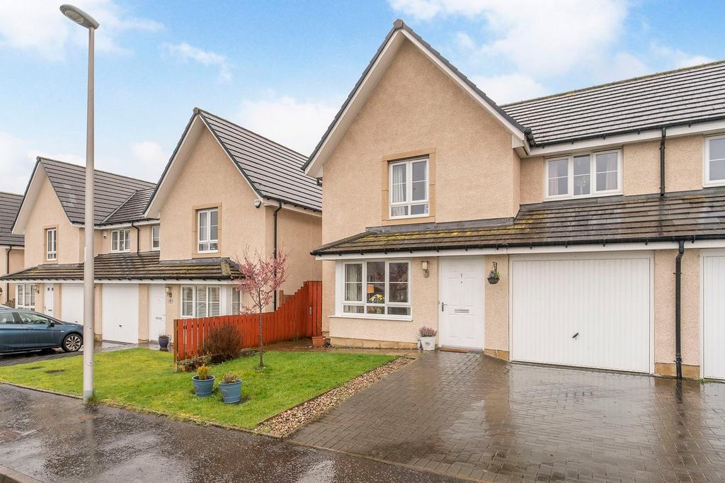 College Medway, Eskbank, Dalkeith, EH22 3 bed semidetached house for